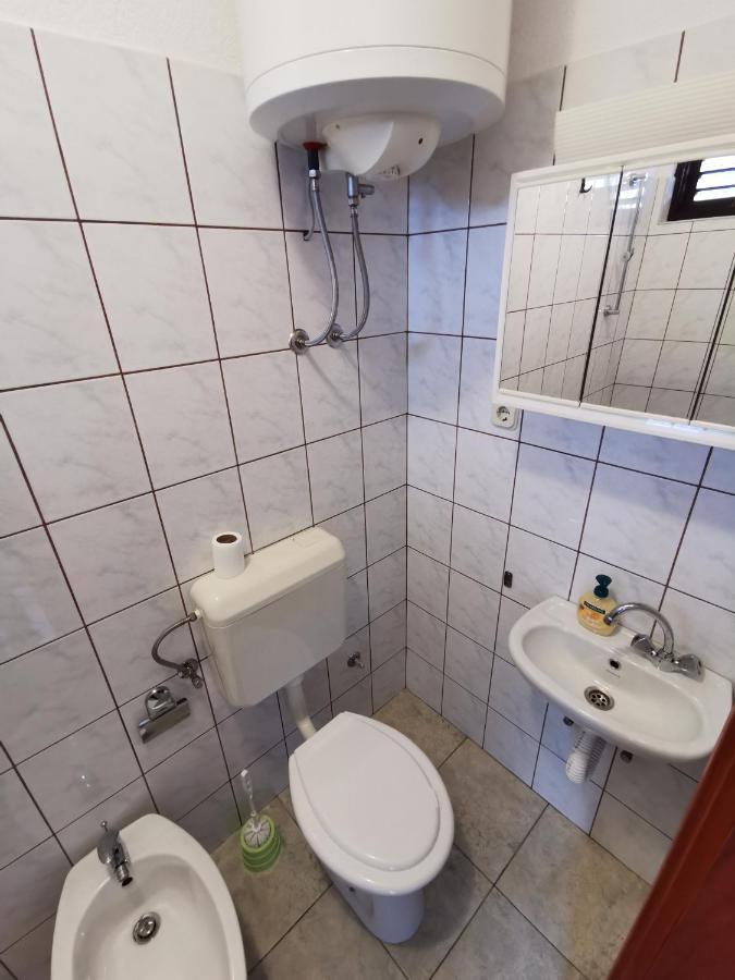 Apartmani Mate Vrban Karlobag Dış mekan fotoğraf